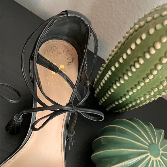 Vince Camuto black lace up heels - Picture 3 of 5